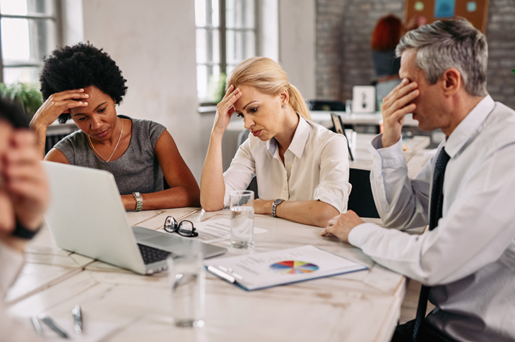 langwierige, zähe und ineffektive Meetings